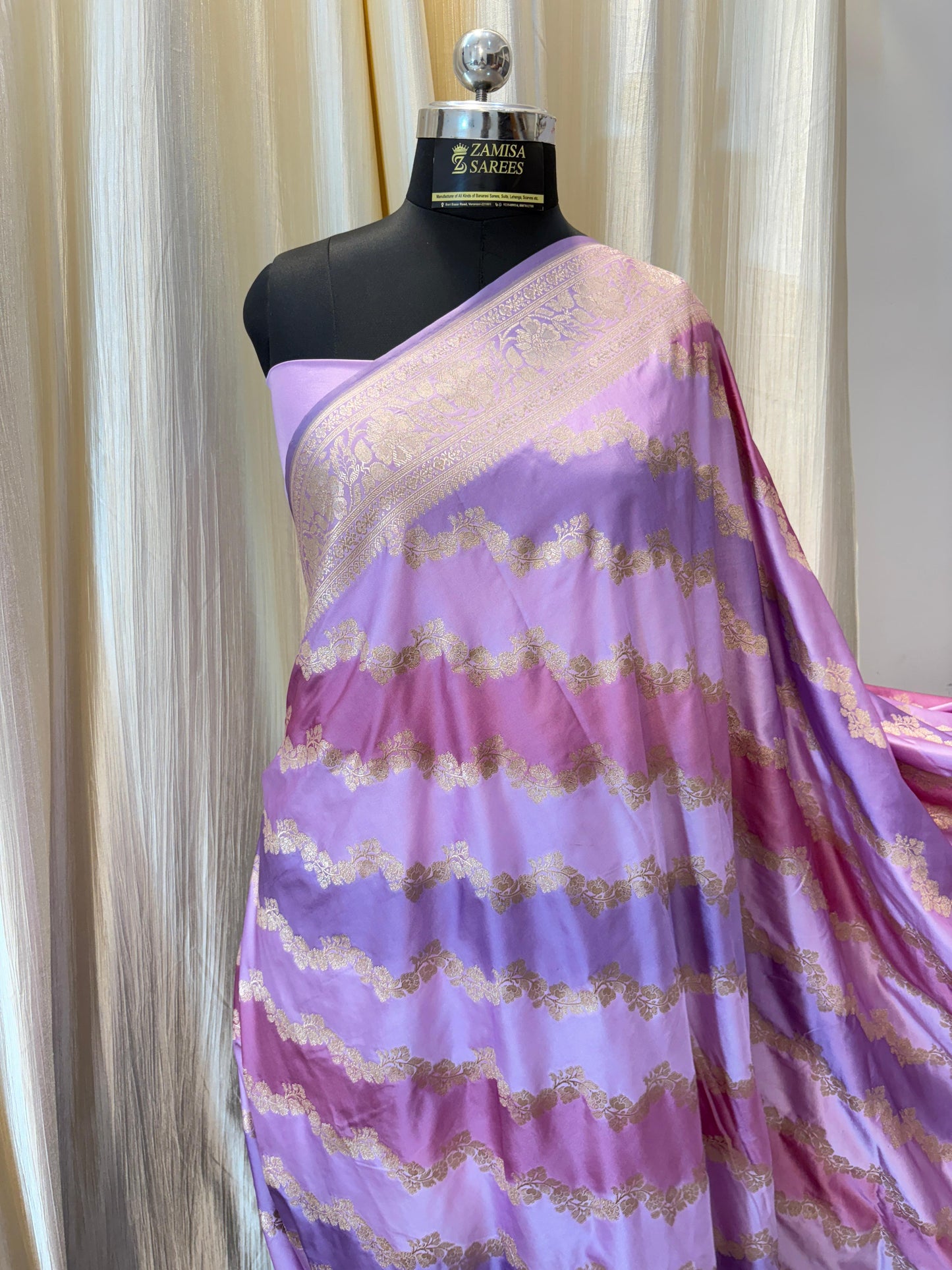 Rangkaat Lavender and Mauve Mashru Katan Silk Banarasi Saree