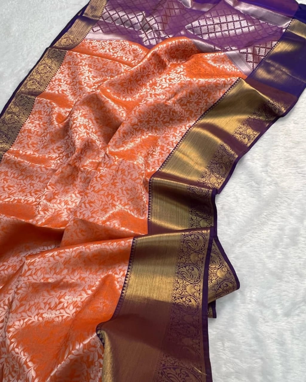 Beautiful Banarasi Tanchui Silk Saree in Colors of Orange and Wine