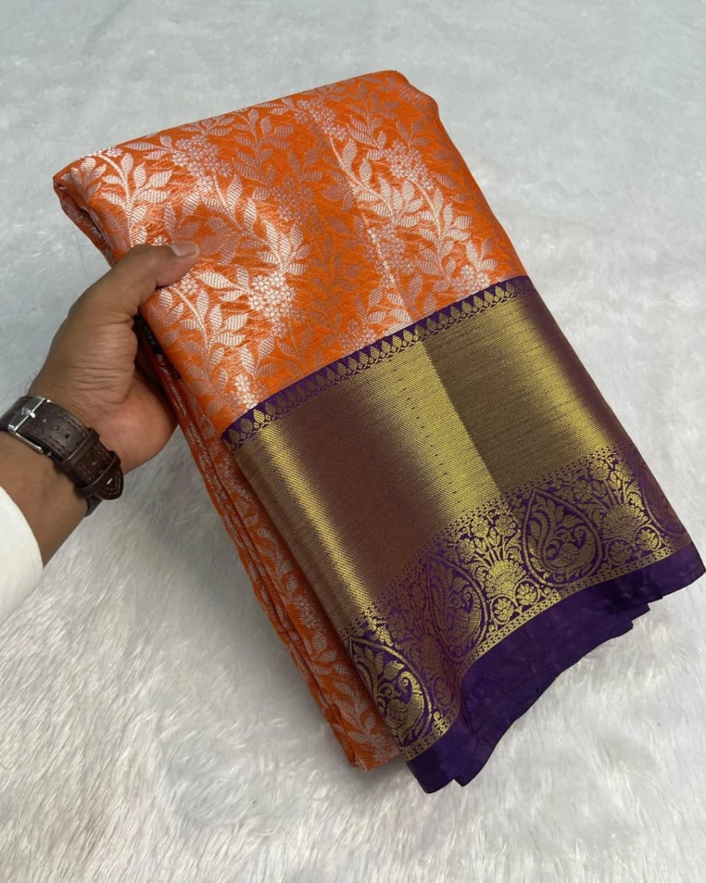 Beautiful Banarasi Tanchui Silk Saree in Colors of Orange and Wine