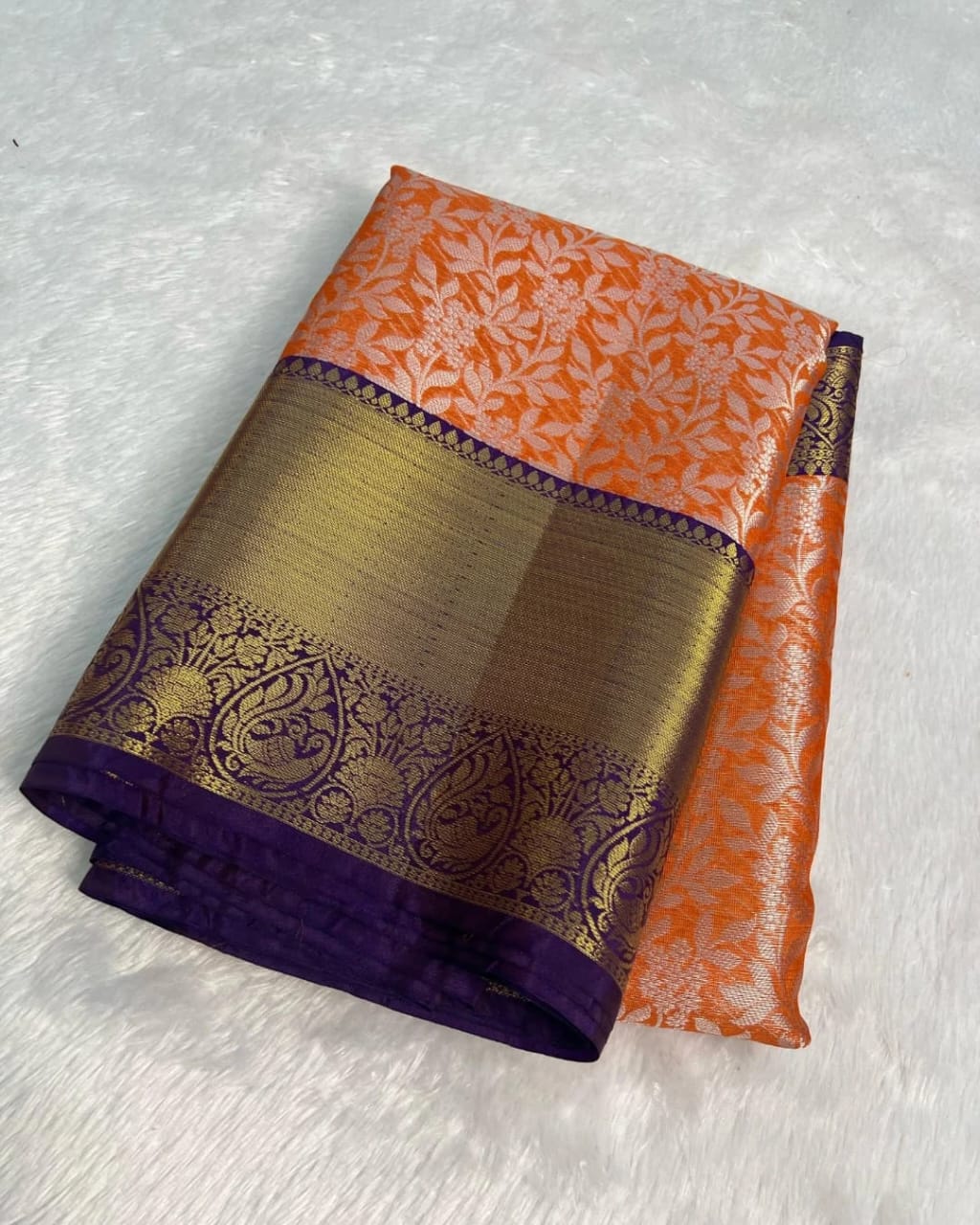Beautiful Banarasi Tanchui Silk Saree in Colors of Orange and Wine