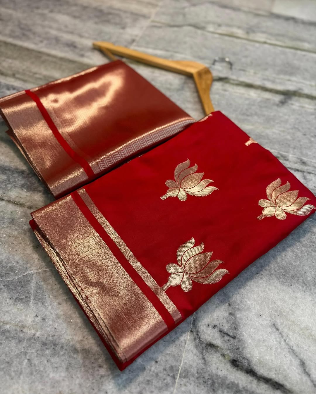 Kajol Premium Banarasi Semi Silk Saree