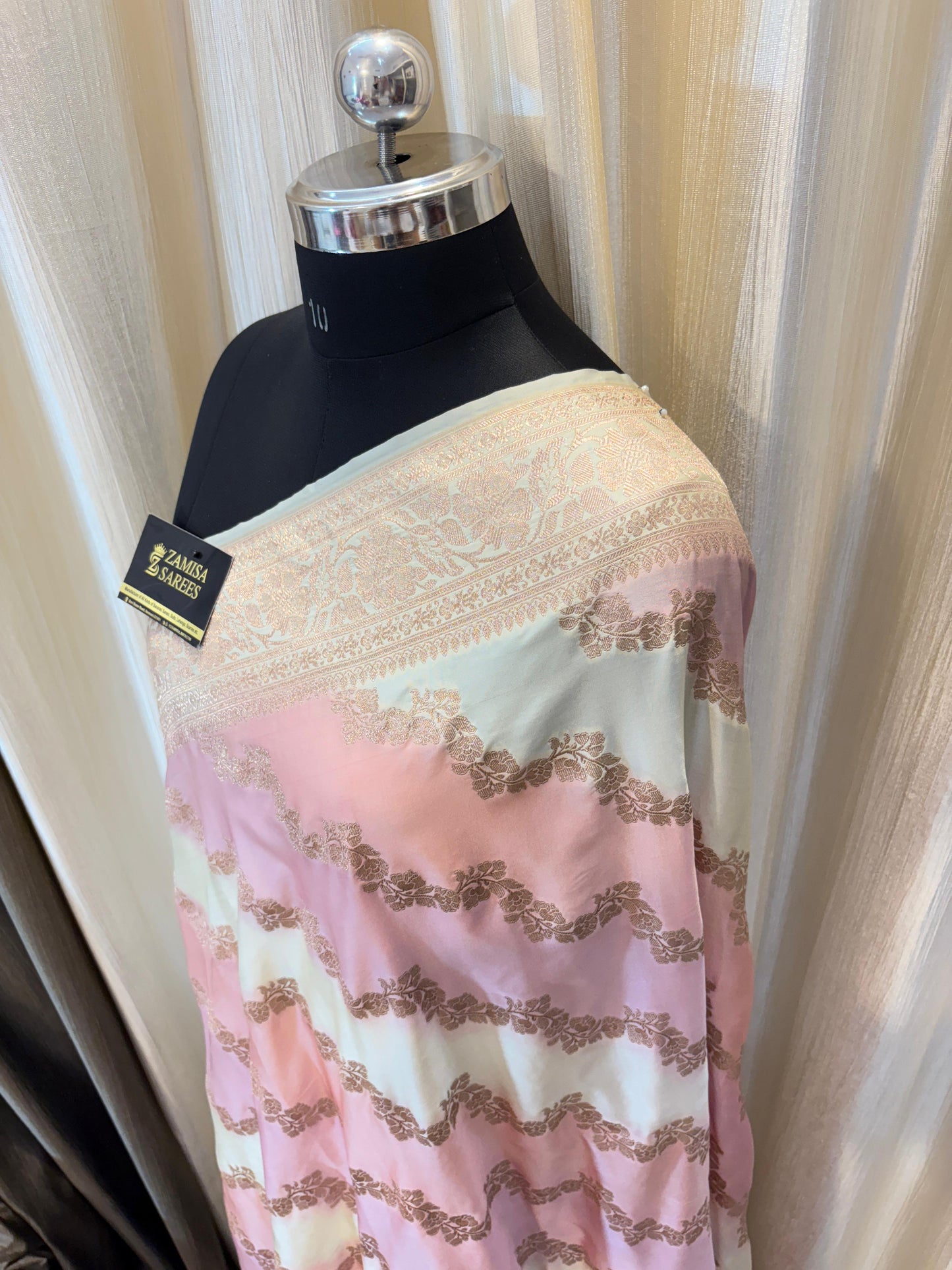 Cream Rangkaat Mashru Katan Silk Banarasi Saree